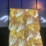 着物にプロジェクションマッピング