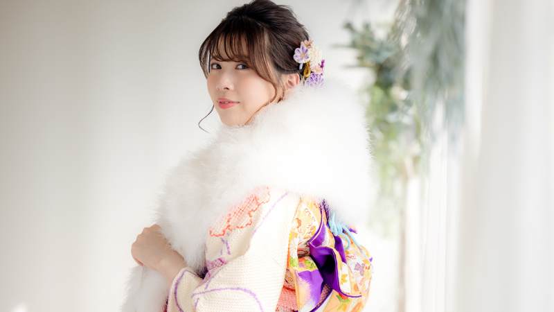 振袖着用時のフェイクファーショール